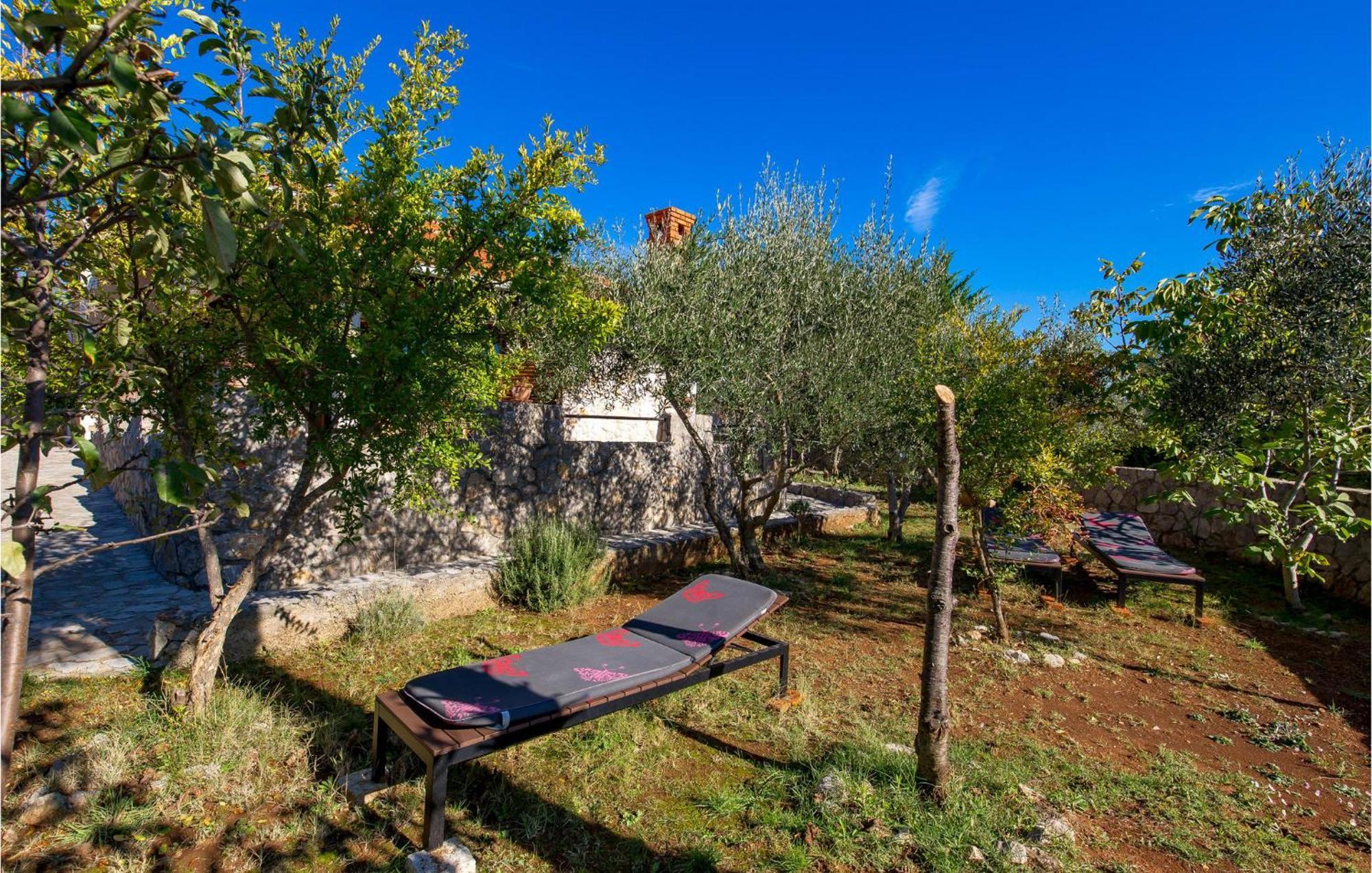 Gorgeous Home In Zgaljici With Sauna 외부 사진